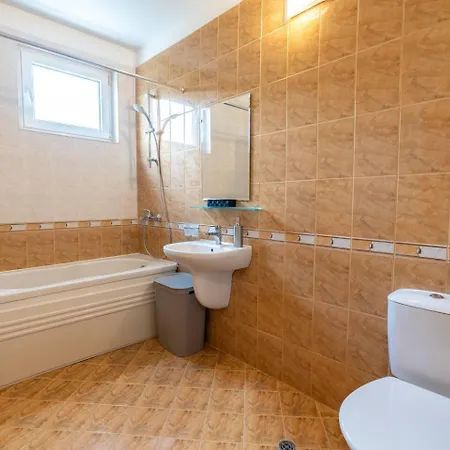 Cozy In Golden Sands Апартаменти *